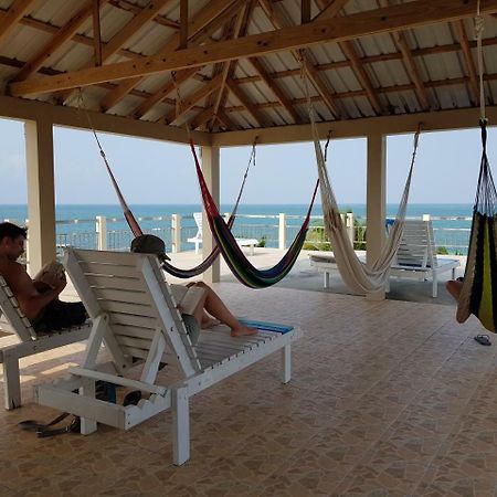 Caye Caulker Beach Hotel Exterior photo