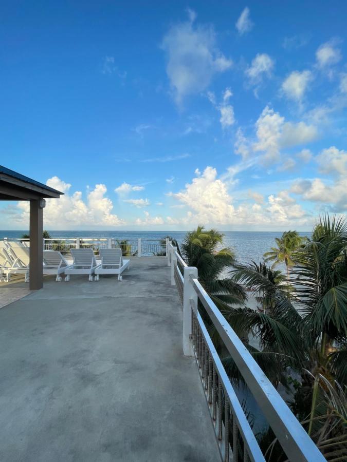 Caye Caulker Beach Hotel Exterior photo