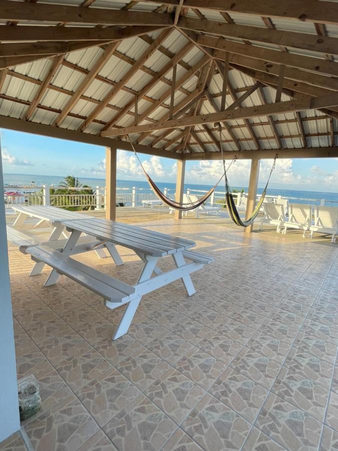 Caye Caulker Beach Hotel Exterior photo